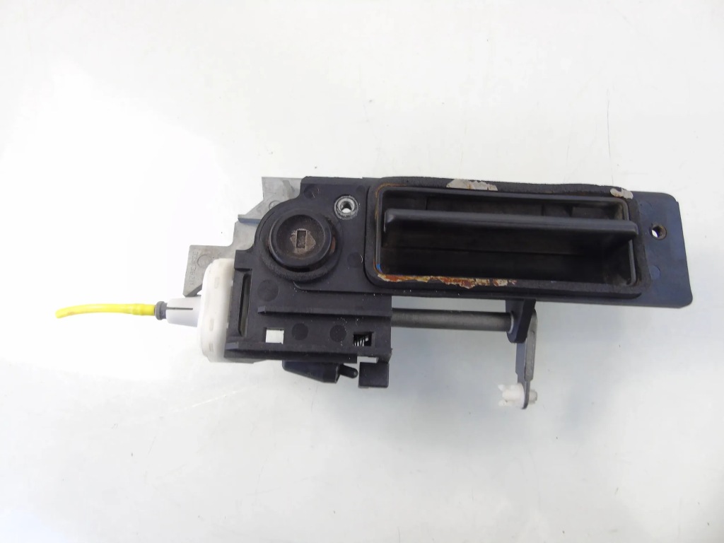 фото №1, Ручка крышки багажника mercedes slk r170 lift