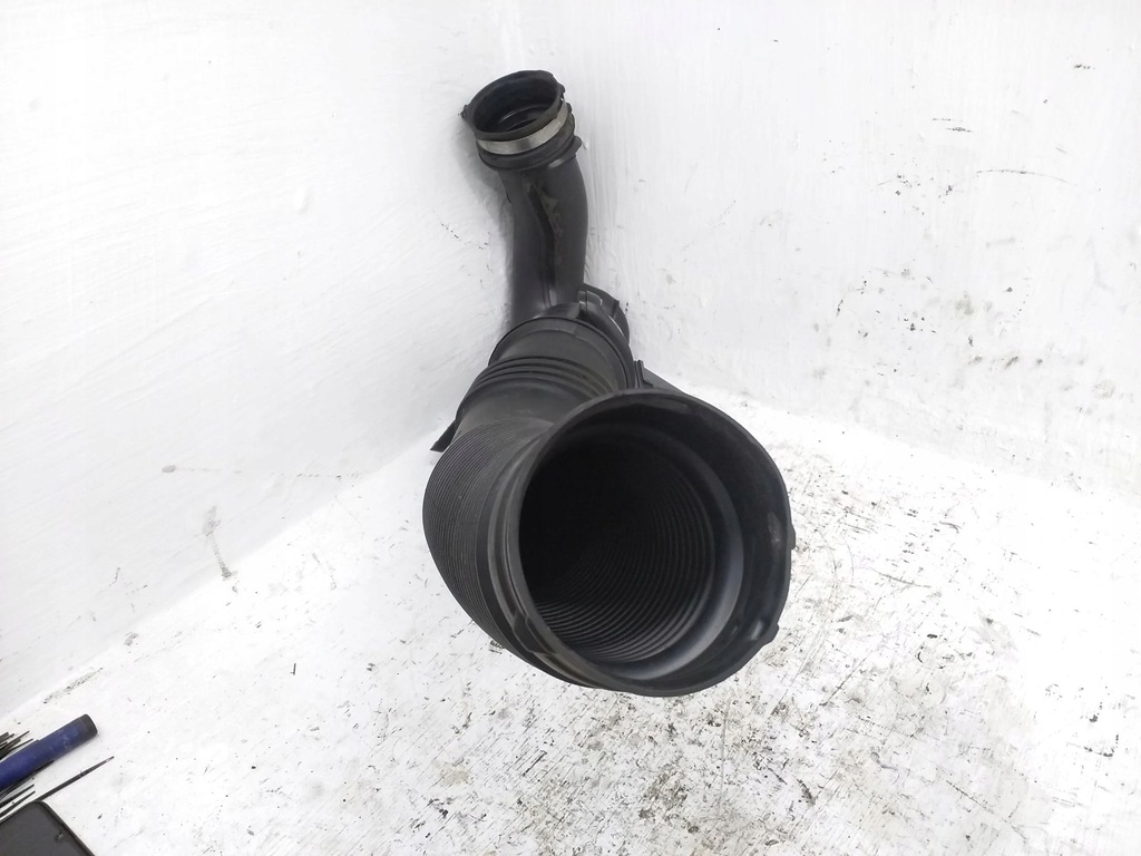 фото №6, Renault trafic iii x82 2015 частина труби впуску повітря