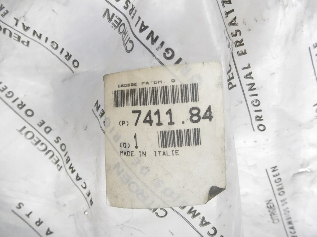 фото №10, Заглушка накладки бампера peugeot boxer 7411.84