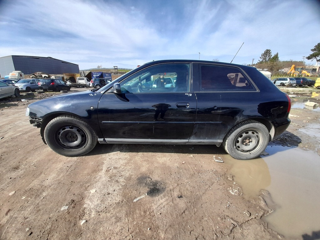 фото №15, Audi a3 8l бампер задняя задний задний ly9b