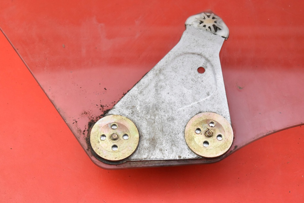 фото №5, Стекло боковая левая задняя задняя subaru impreza 2 ii kombi lift 05-07