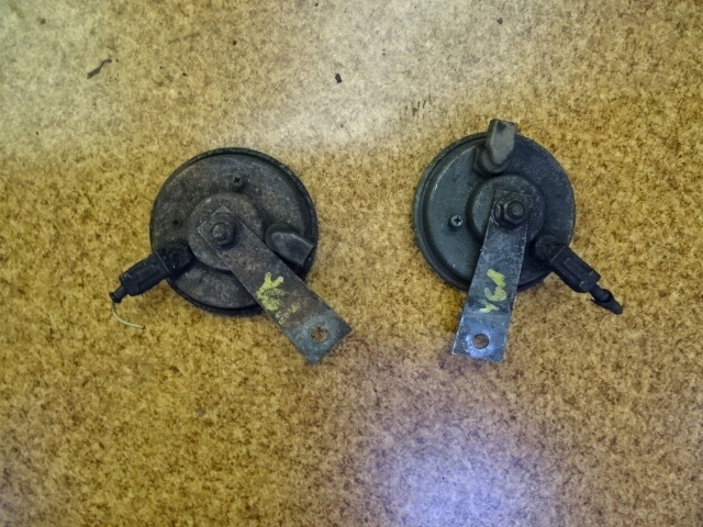 фото №1, Nissan patrol gr y61 97-03 клаксон комплект