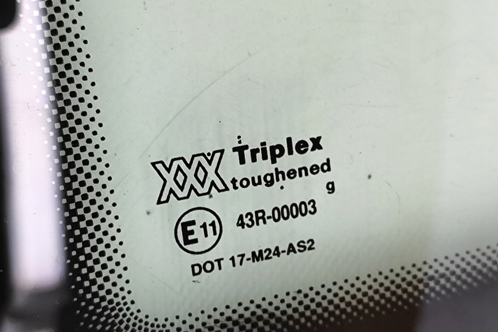 фото №7, Aston martin db7 coupe задняя левая стекло четверть as2 76-81896 1995 26538444