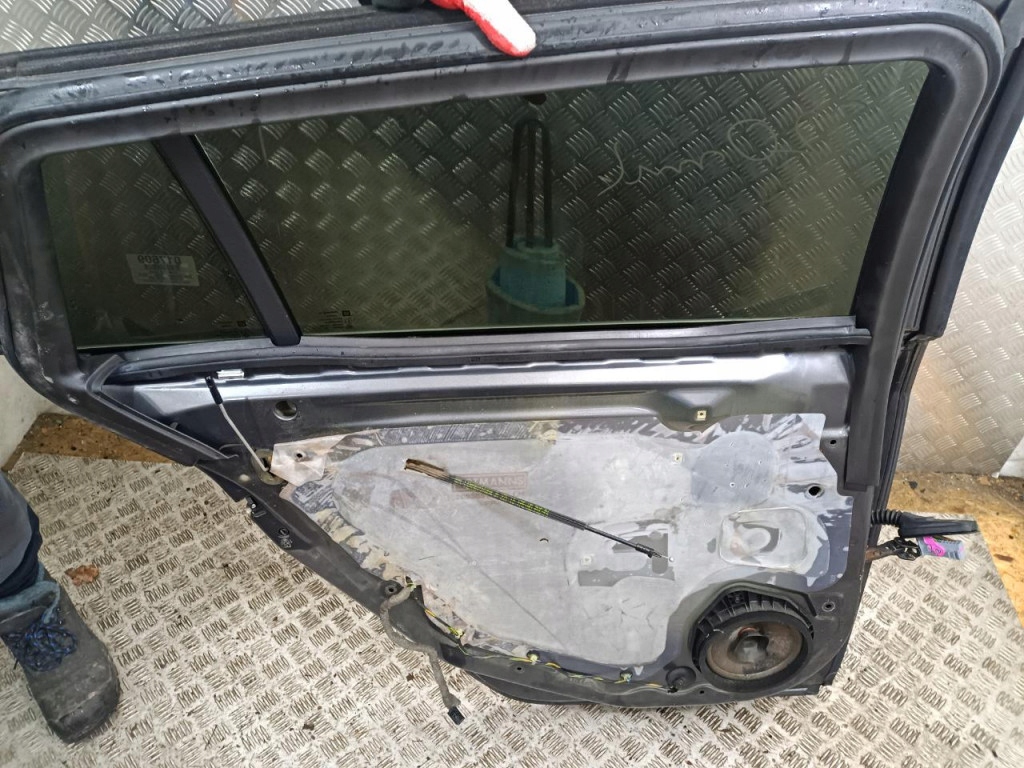 фото №6, Opel insignia a kombi дверь задняя левая z177