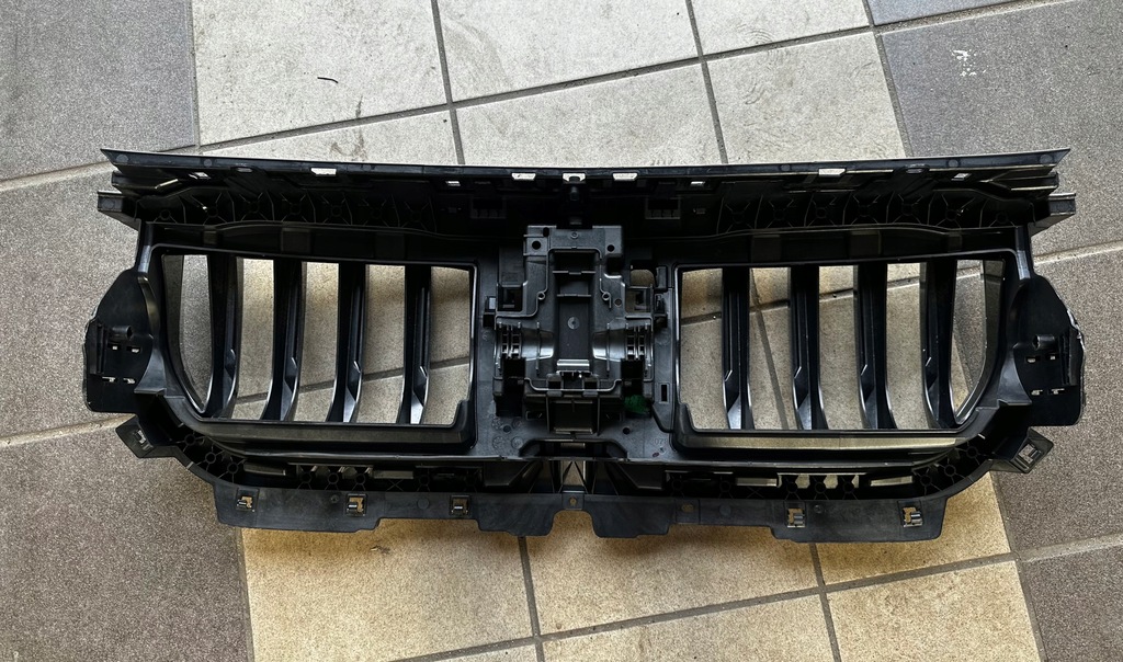 фото №12, Bmw x1 u11 решітка радіатора решітка радіатора жалюзі шторка канал повітря