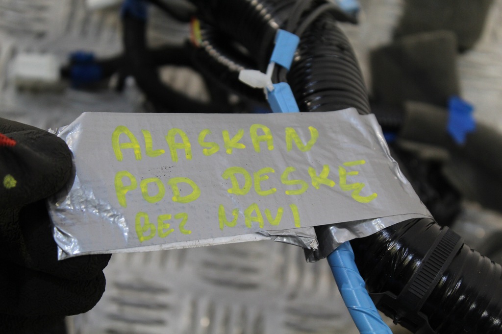 фото №4, Жгут электрическая консоли renault alaskan