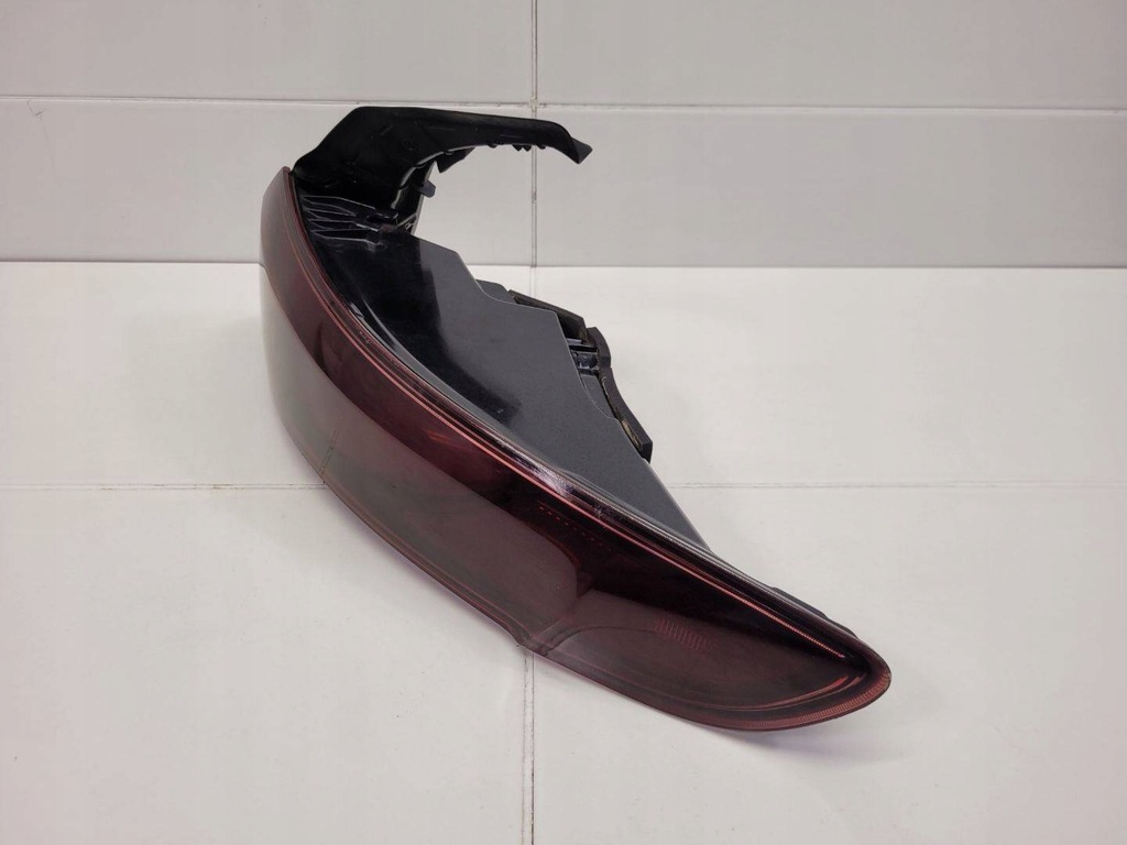 фото №6, Лампа задняя правая сторона alfa romeo giulia 952 2017 20690209