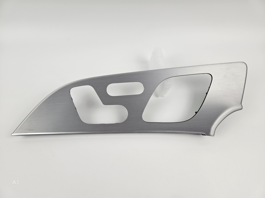 фото №1, Mercedes gle w167 рамка dekor дверь левый перед a1677207102 новый oryg.