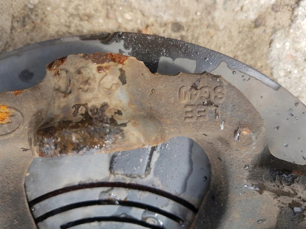 фото №7, Поворотний кулак лівий перед discovery iv ah22-3k186-ac