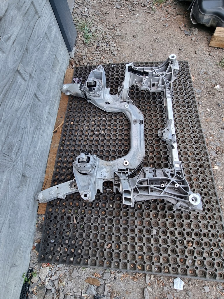 фото №8, Bmw 6 f06 f12 f13 подрамник подрамник перед 4.4 бензин 6799321 x-drive 4x4