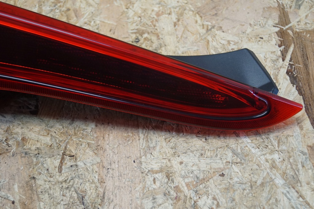 фото №5, Лампа правий задня nissan juke f15