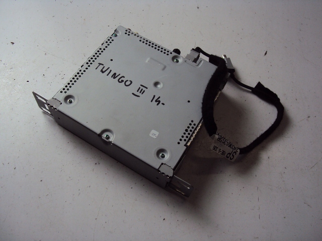 фото №1, Радио навигация renault twingo iii 2014-