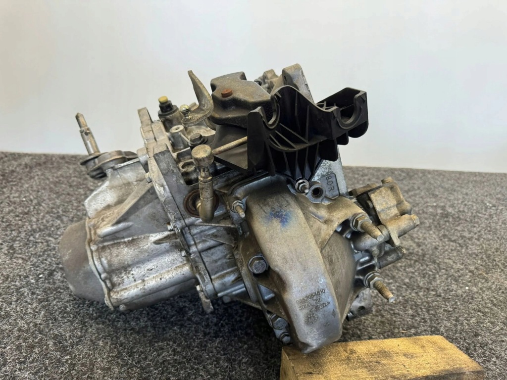 фото №7, Citroen c4 i picasso 2010 механическая 6-ступенчатая коробка передач передач