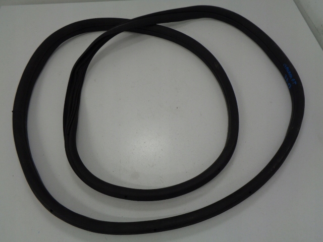 фото №1, C4 picasso прокладка двері права задня