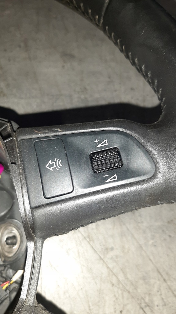 фото №8, Кермо мультифункція audi audi a6 c6