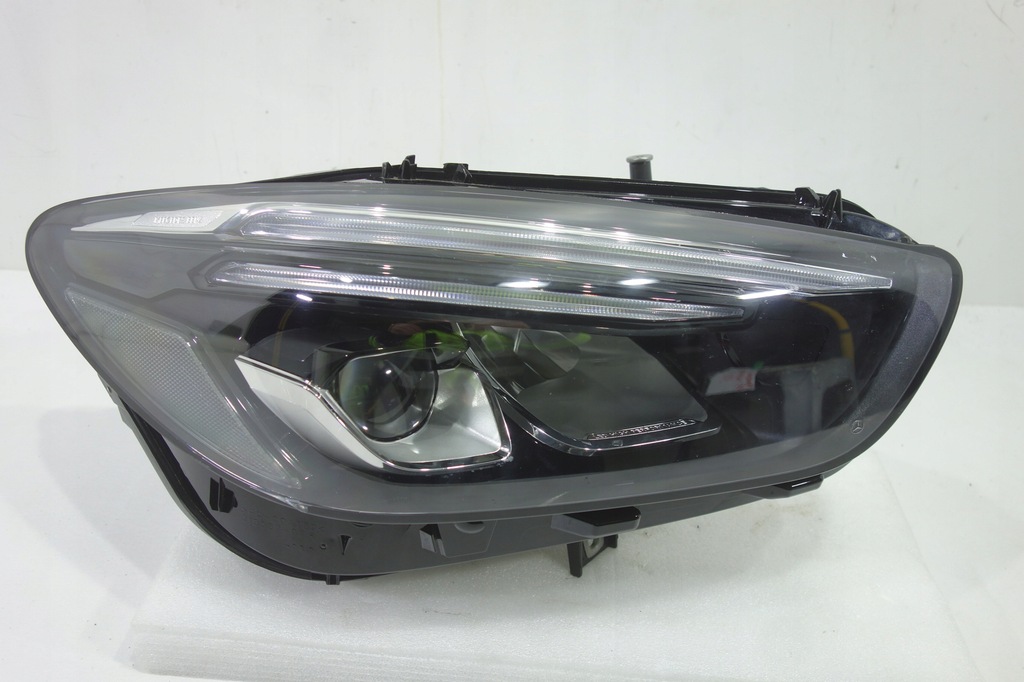 фото №1, Лампа перед правая led mercedes b klasa w247 18-