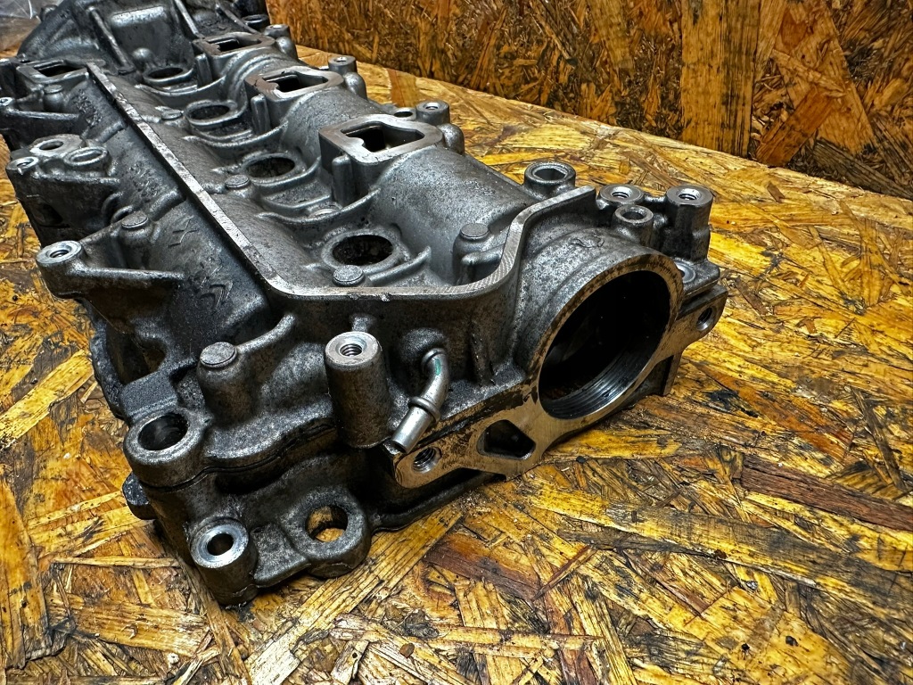 Купить Крышка валы распределительного вала peugeot opel 1.5 blue hdi 9812647280 исправна