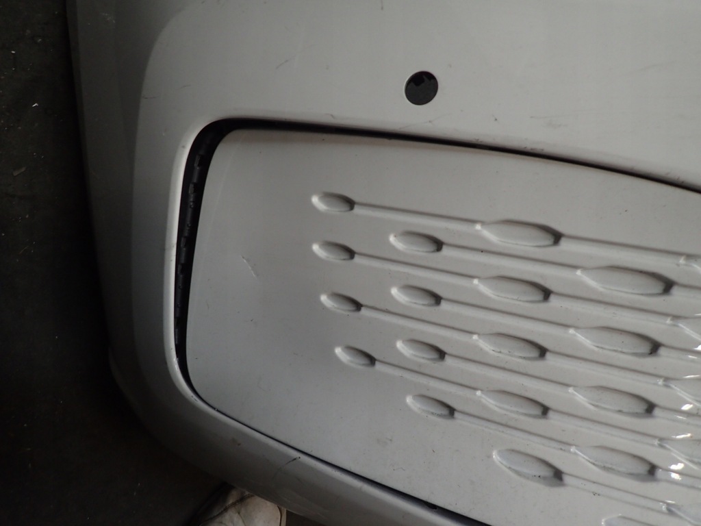 фото №8, Бампер перед vw caddy 2k7