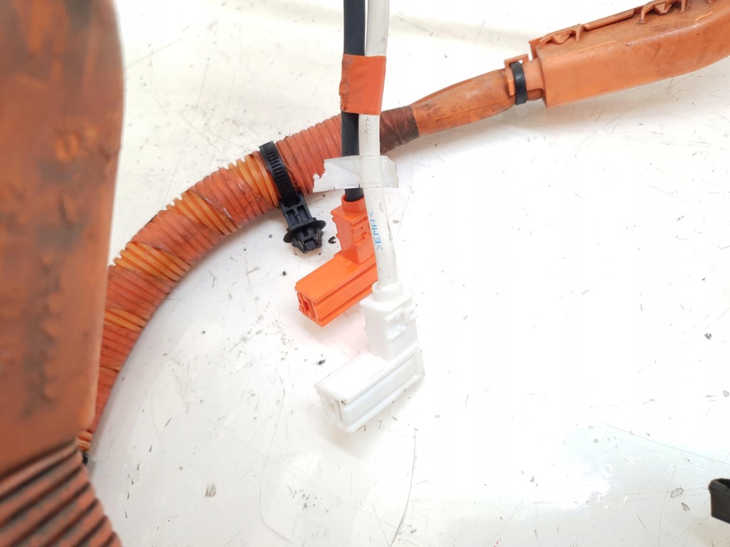 фото №7, Джгут електропроводка акумулятора yaris iii 1.5 hybrid