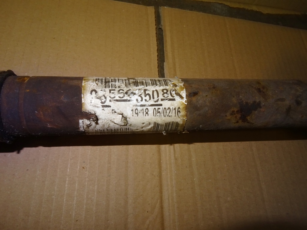 фото №1, C3 picasso приводной вал правая 9656135080