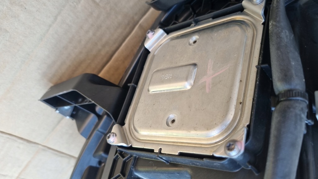 фото №10, Mercedes x-klasa x 470 x470 лампа фара передняя правая high performance