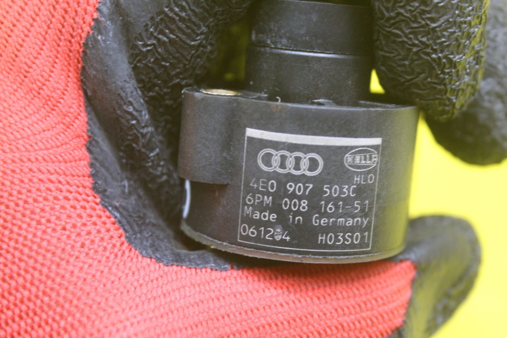 Датчик выравнивание света ксенон задний porsche cayenne 1 q7 7l0616571b в Украине