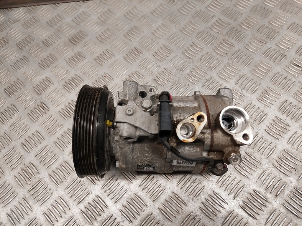 фото №5, Audi q7 4m 4m0820803m с передний компрессоры кондиционера