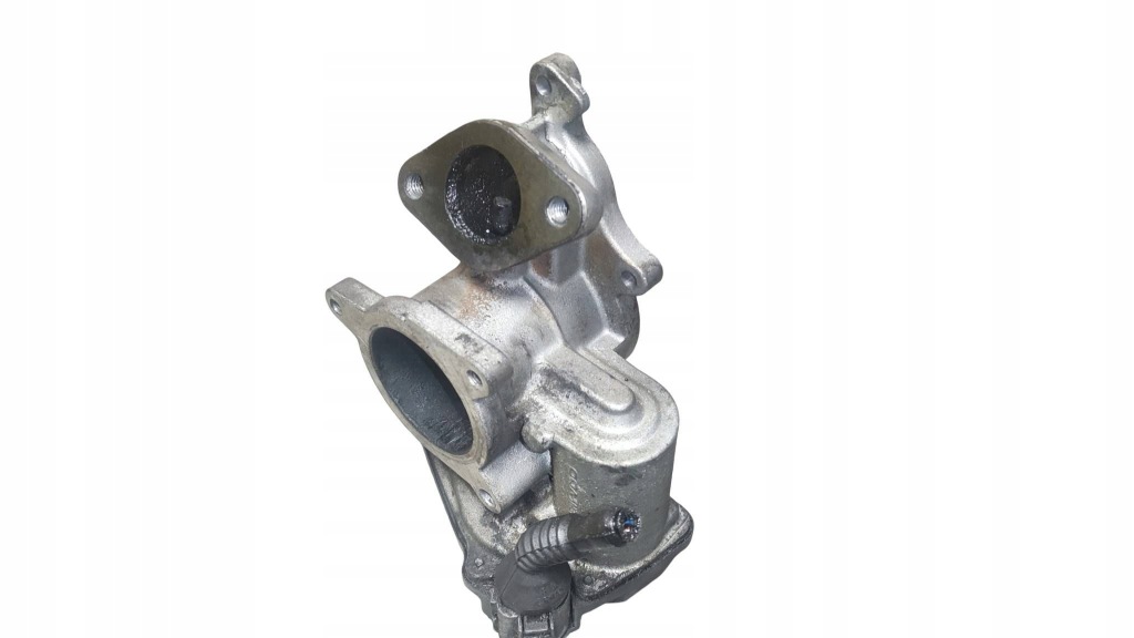 Клапан egr выхлопных газов audi a6 c6 a4 b7 2.0 tdi 03g131501r Недорого