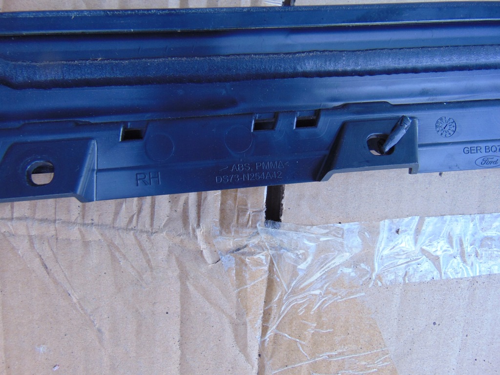 фото №4, Молдинг рамка двері mondeo mk5 kombi правий задня