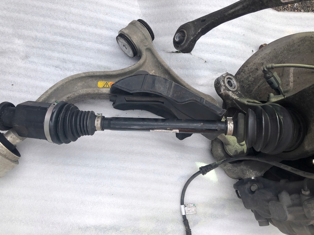 фото №1, Porsche panamera ii 971 приводной вал 971407271m