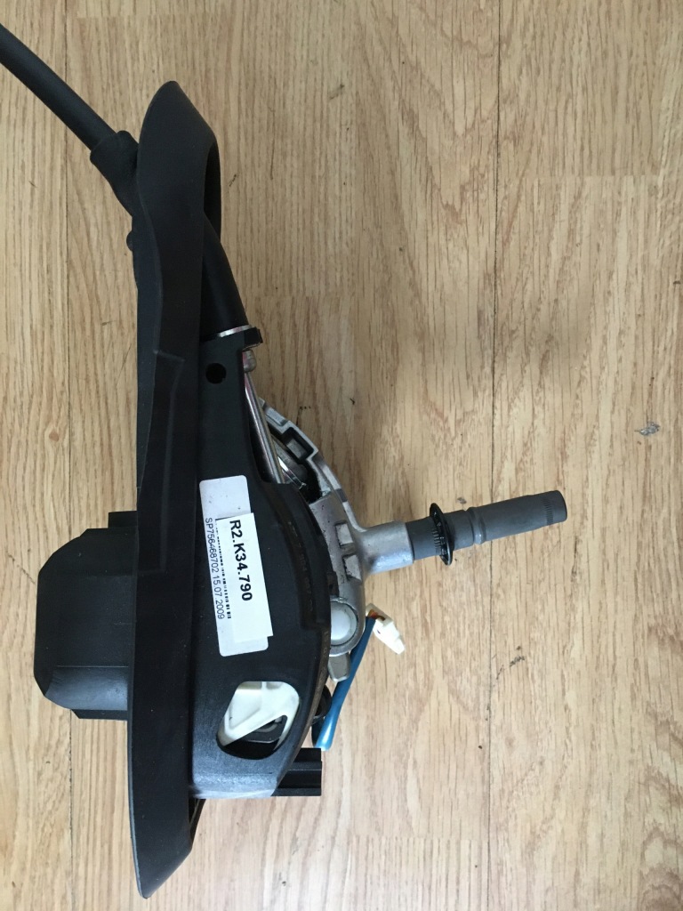 фото №1, Bmw e90 e91 домкрат переключения передач 7564687