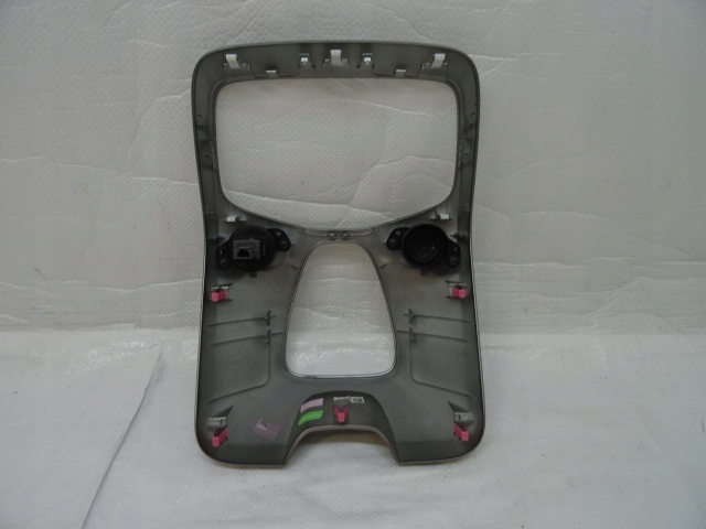 фото №8, Peugeot 108 citroen c1 ii toyota aygo ii рамка радіо консолі 1389231x