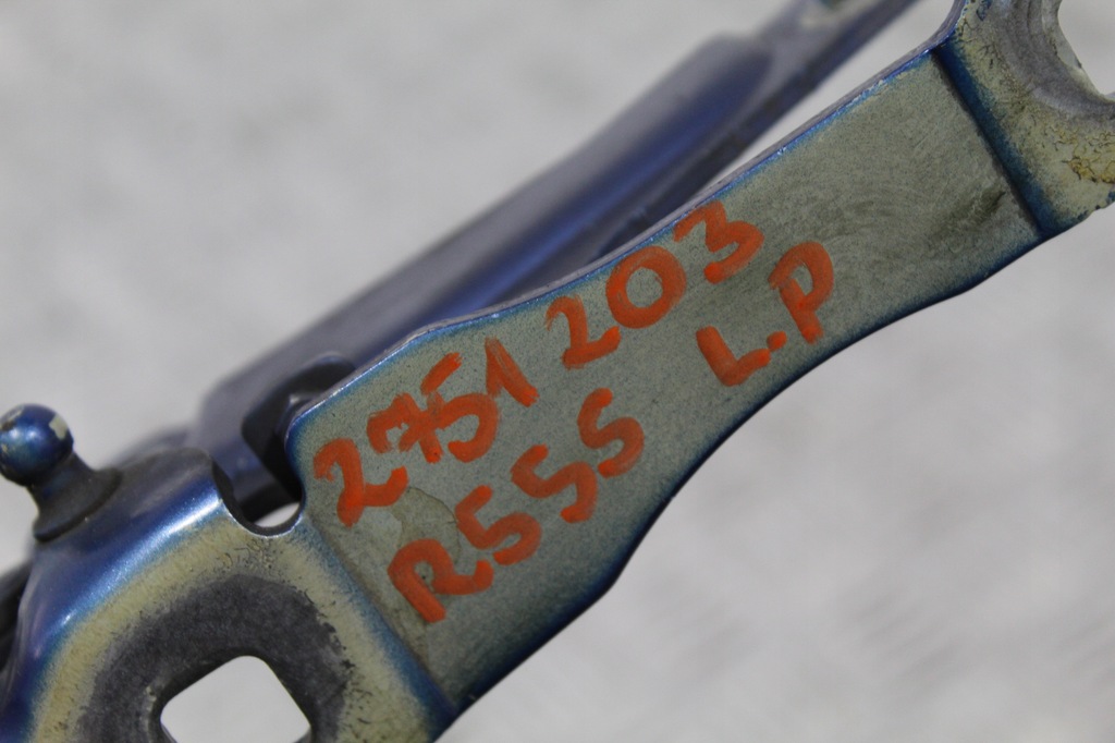 фото №2, Петля капот левый перед mini clubman s r55 2751203