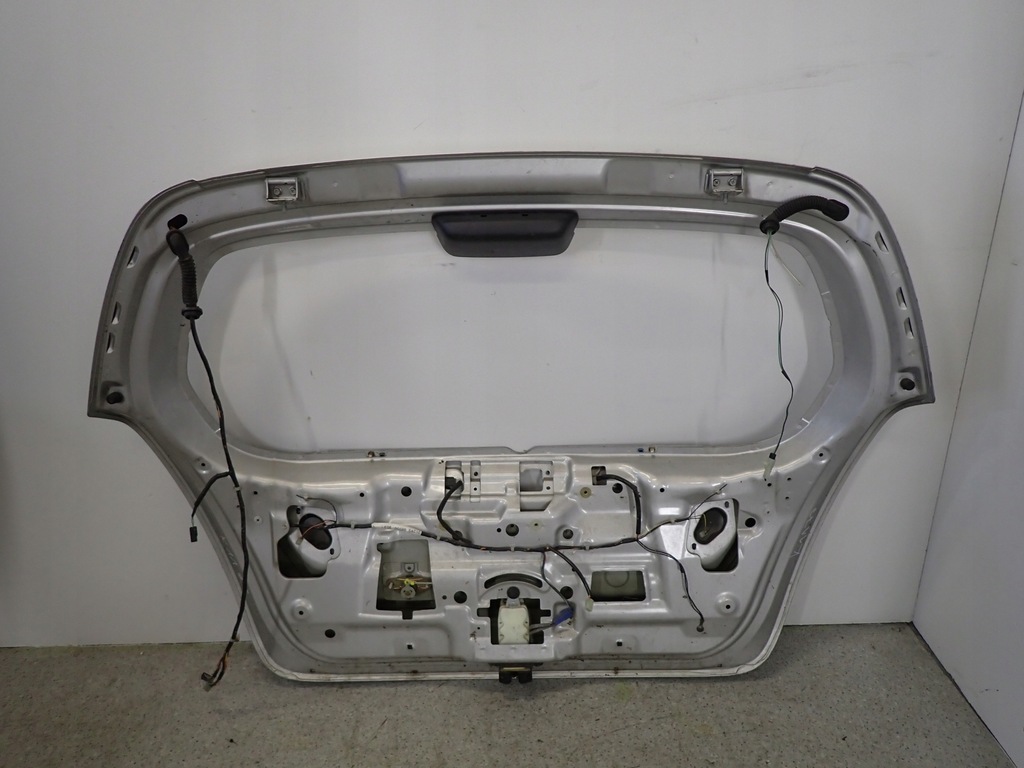 фото №16, Suzuki liana 04-07 кришка багажника багажника