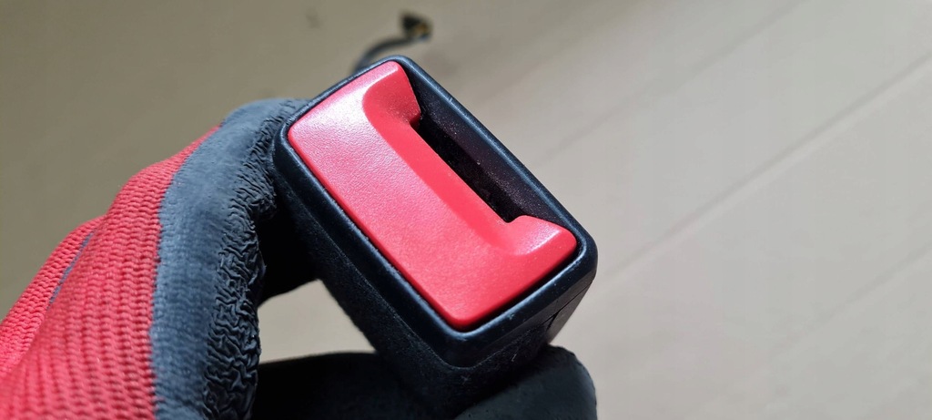 фото №9, A6 c8 4k кліпса поперечина безпеки перед 4k8857755j