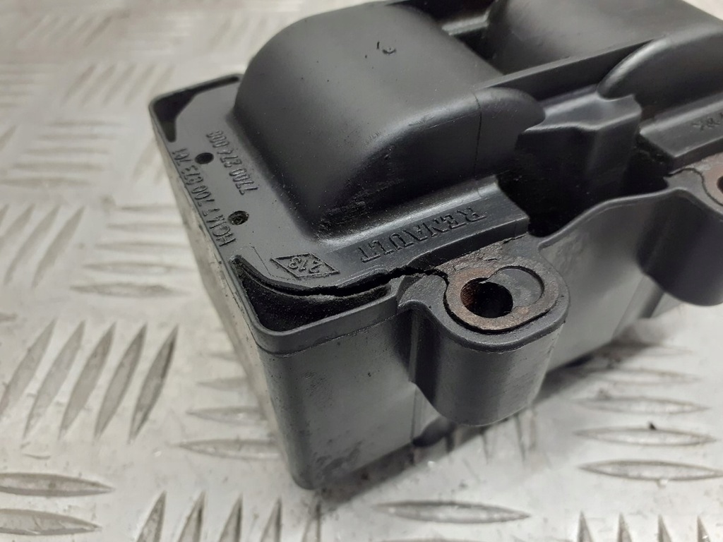 фото №7, Катушка зажигания dacia logan i 1.4 b 7700274008