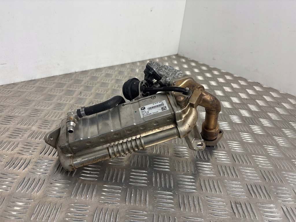 фото №1, Bmw 2 f46 2016 радиатор выхлопных газов egr