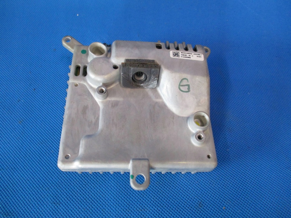 Купити Камера скло передньої перед tesla s model s 1038482-00-e