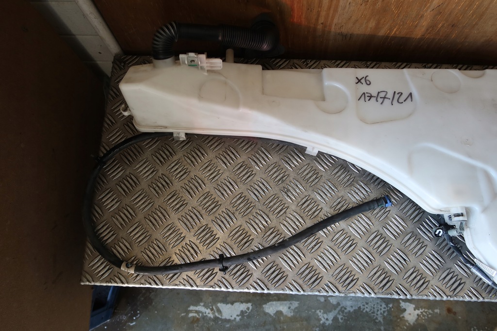 фото №8, Бачок омивача bmw x5 7190998