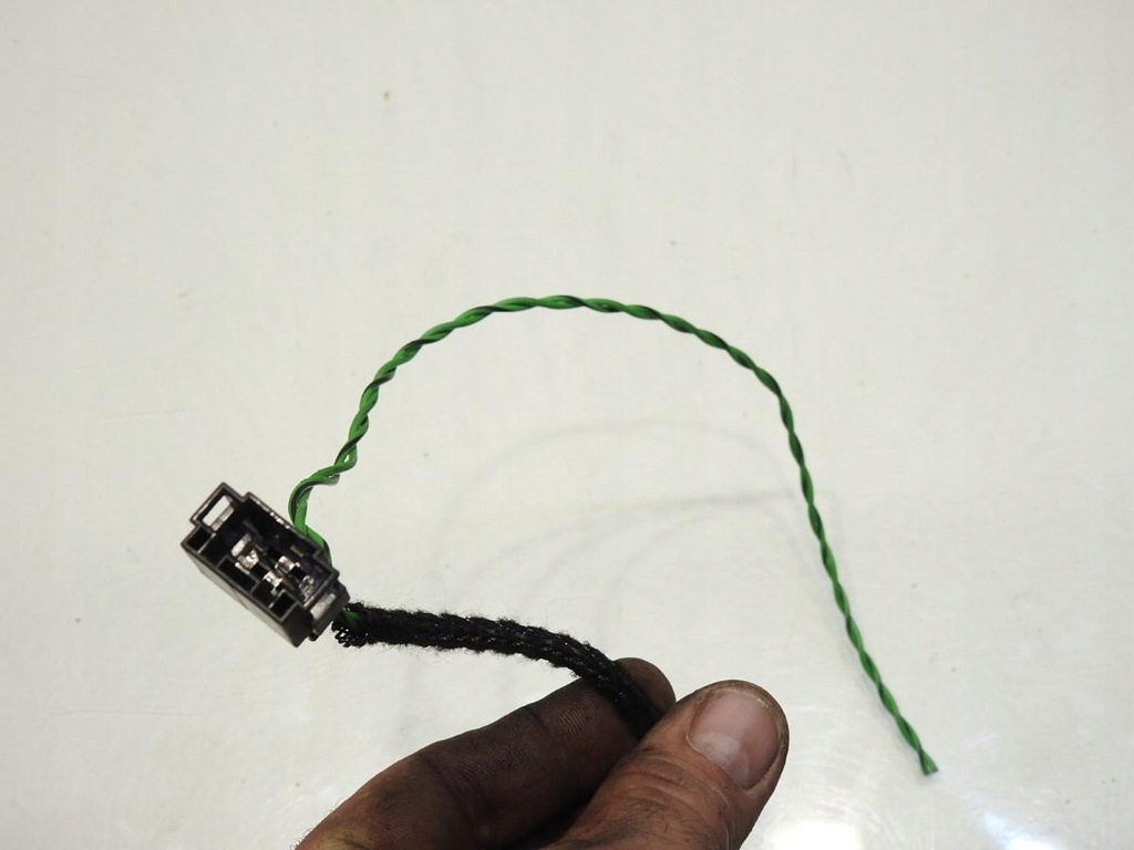 фото №7, Молдинг рамка дверь стекло левый перед 4 pin mercedes w220 a2207250171