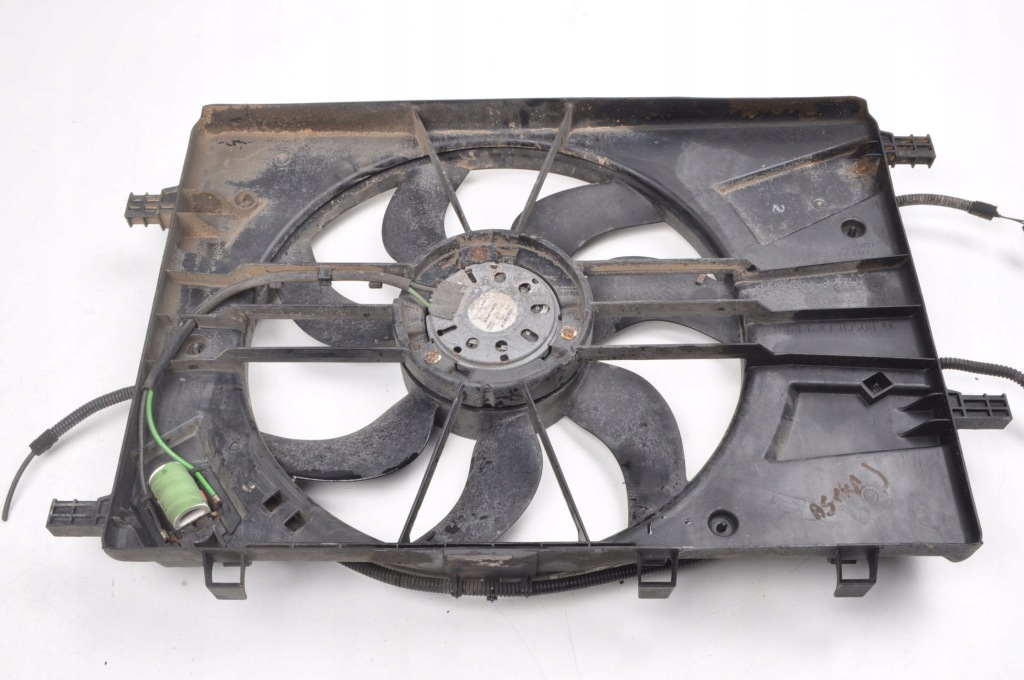 Zafira c cruze astra j 1.4 вентилятор радиатора воды 13281777 0130308451 Недорого