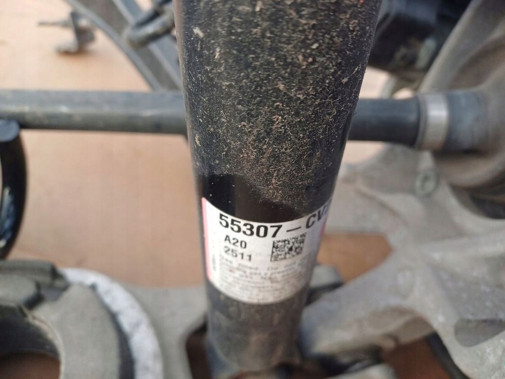 фото №5, Поворотний кулак важіль підвіска праве задня kia ev6 2x4 повний 55307-cv200