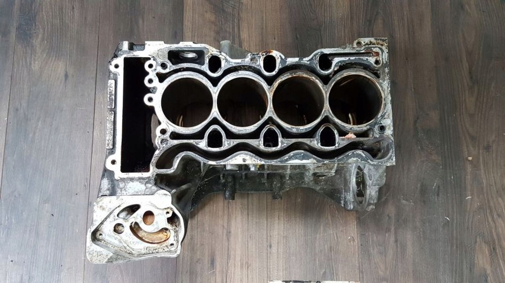 фото №12, Блок двигуна bmw e87 316 1.6 2006