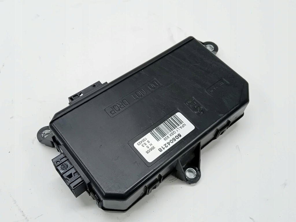 фото №1, Модуль блок управления дверь 50504218 alfa romeo 159