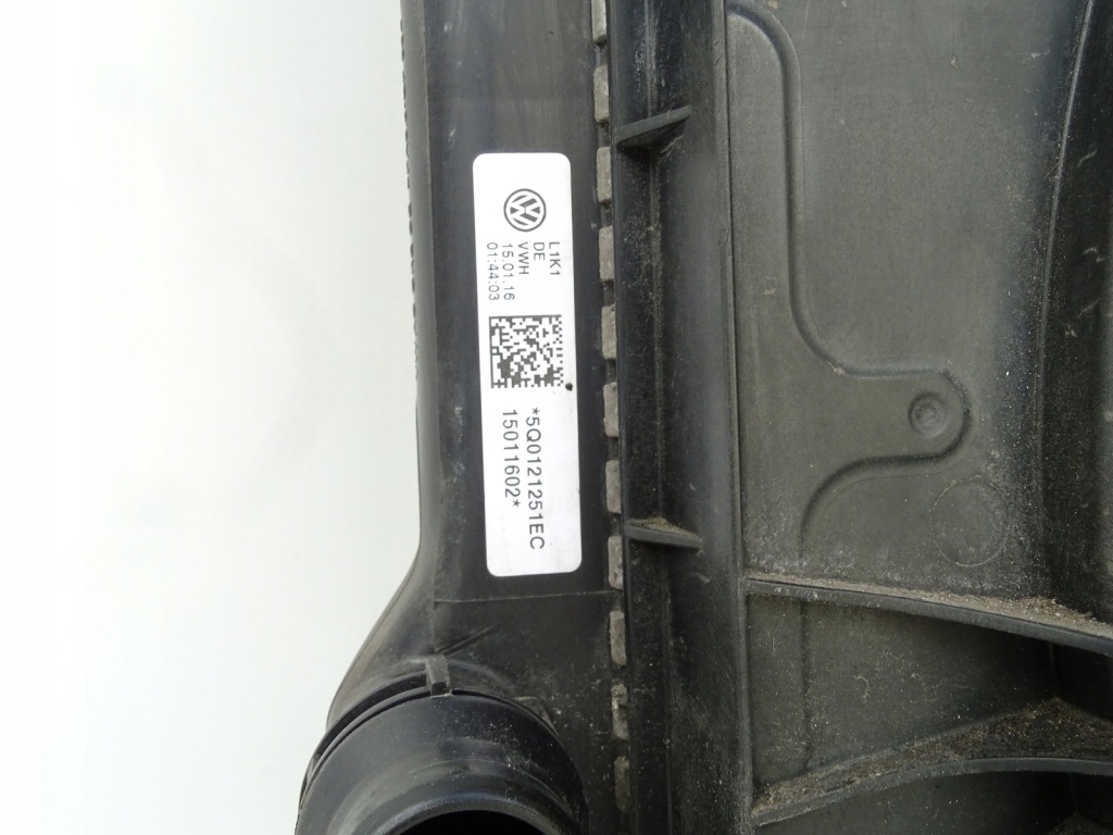 Радиатор воды 5q0121251ec вентилятор 5q0959455al 1.6 tdi a3 8v leon 3 Цена