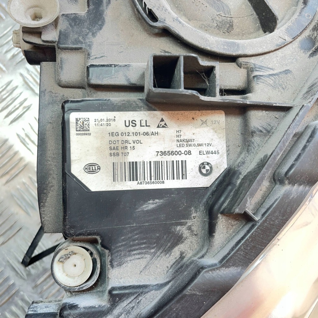 Лампа передняя левая usa bmw 3 f30 f35 f31 2016 736560008 usa Киев