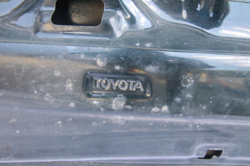 Капот кришка двигуна toyota land cruiser 150 09- Київ
