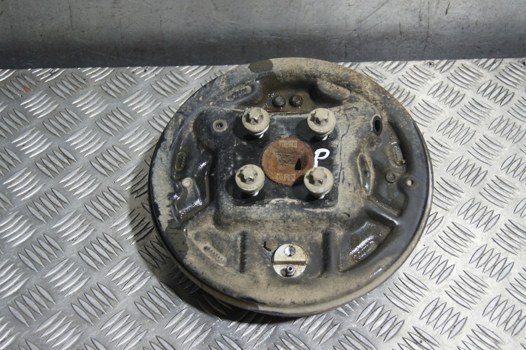 фото №2, Ступиця барабан правий задня renault express 2020 r