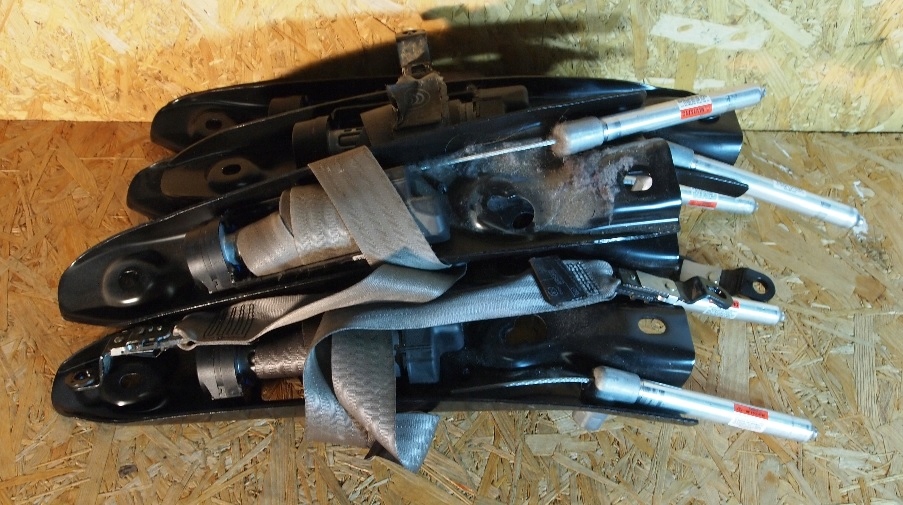 фото №1, Pas правий volvo xc90 колір чорний гарантія