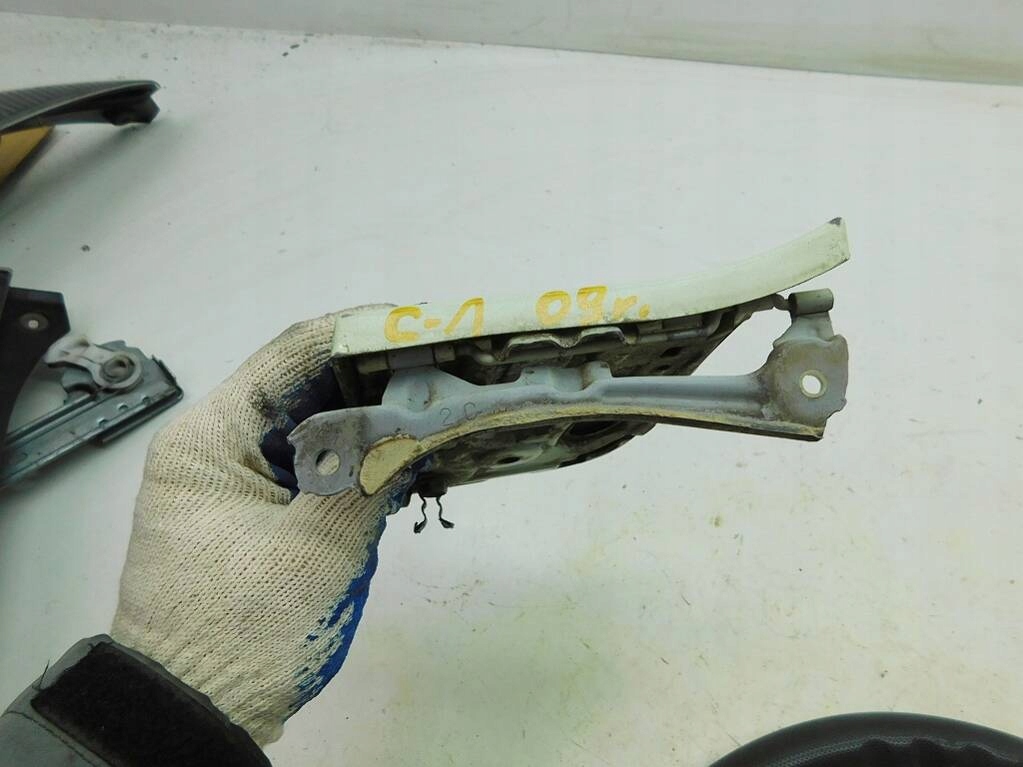 фото №6, Citroen c1 aygo 2009r 3d крышка заливной топлива